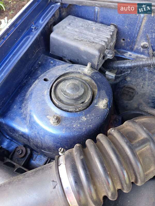 Седан ЗАЗ Sens 2010 в Східниці