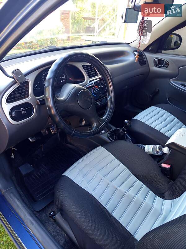 Седан ЗАЗ Sens 2010 в Східниці