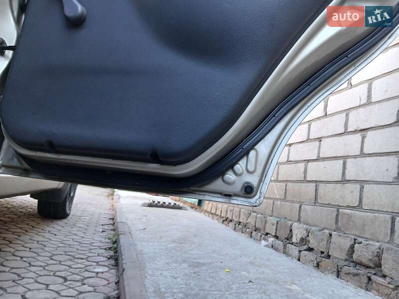 Седан ЗАЗ Sens 2012 в Черкассах