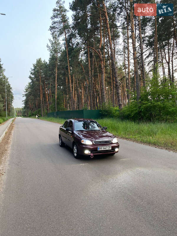 Седан ЗАЗ Sens 2012 в Киеве