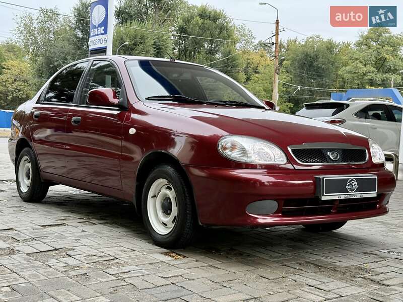 Седан ЗАЗ Sens 2013 в Дніпрі