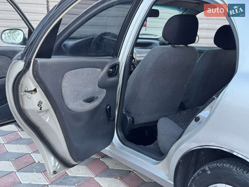 Седан ЗАЗ Sens 2007 в Чернівцях
