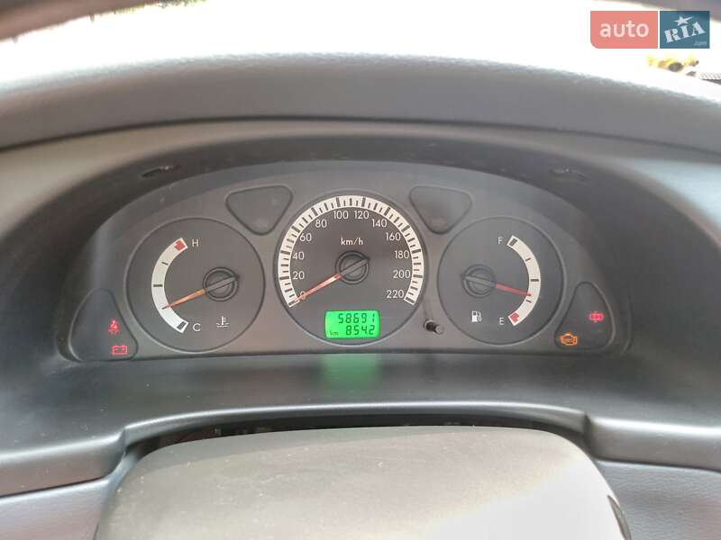 Седан ЗАЗ Sens 2014 в Марганце