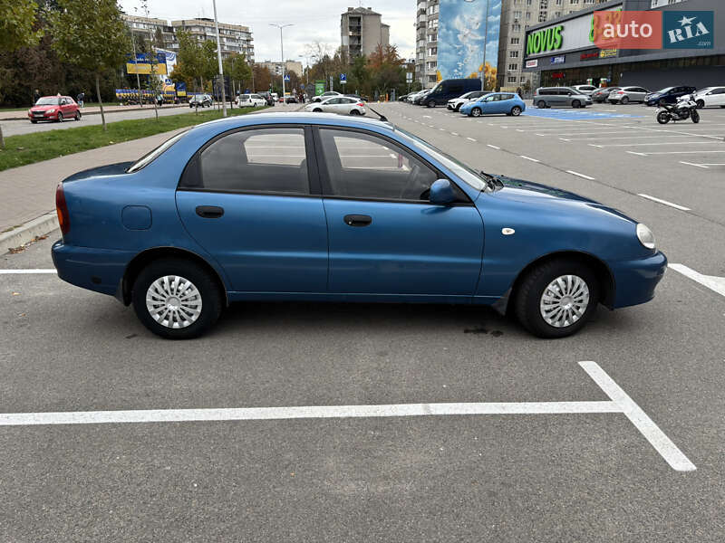 Седан ЗАЗ Sens 2012 в Софіївській Борщагівці