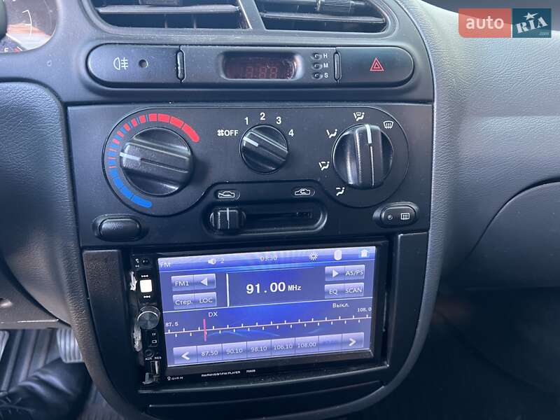 Седан ЗАЗ Sens 2012 в Николаеве