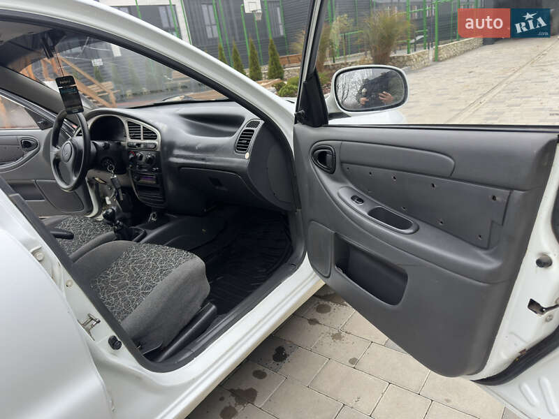 Седан ЗАЗ Sens 2011 в Тернополі фото 5 Седан ЗАЗ Sens 2011 в Тернополі