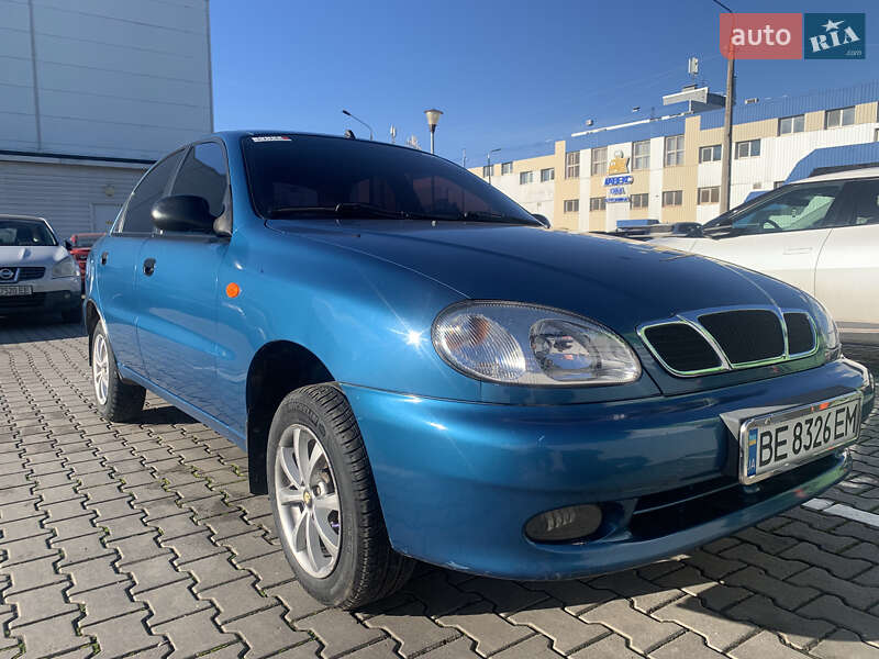 Седан ЗАЗ Sens 2011 в Черновцах