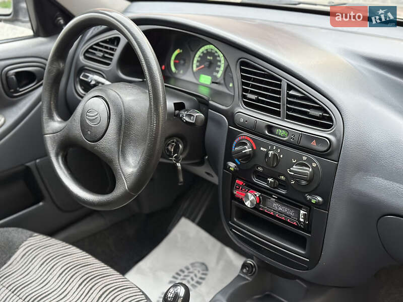 Седан ЗАЗ Sens 2014 в Ужгороді фото 28 Седан ЗАЗ Sens 2014 в Ужгороді