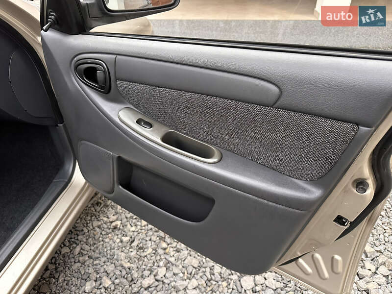 Седан ЗАЗ Sens 2014 в Ужгороді фото 32 Седан ЗАЗ Sens 2014 в Ужгороді