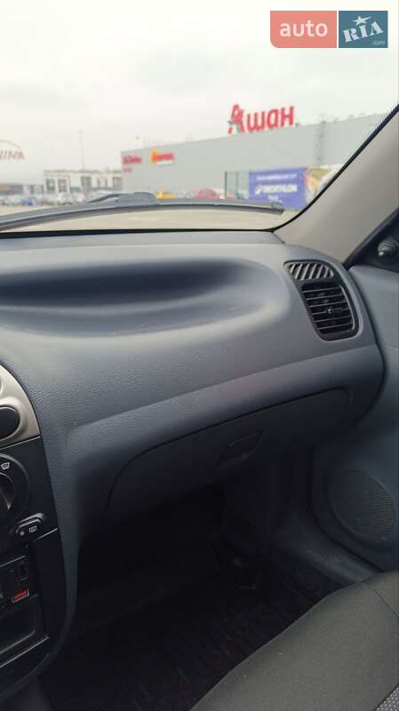 Седан ЗАЗ Sens 2011 в Києві