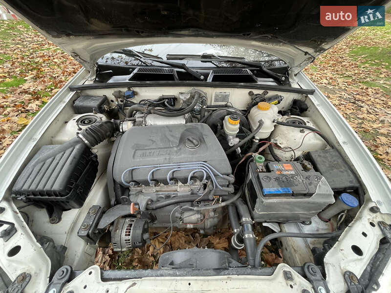 Седан ЗАЗ Sens 2007 в Херсоне