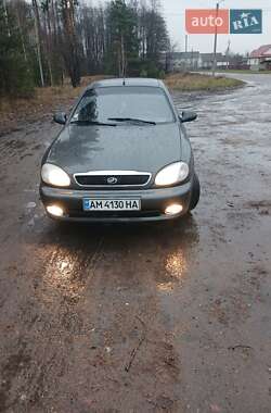 Седан ЗАЗ Sens 2012 в Олевську