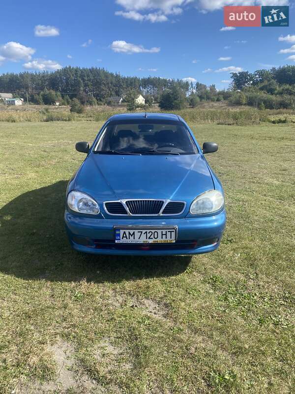 Седан ЗАЗ Sens 2011 в Радомышле