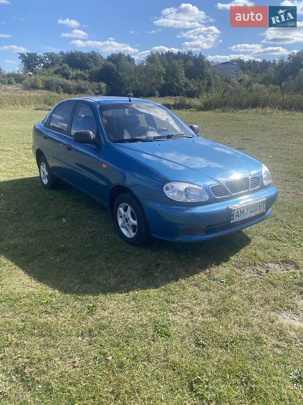 Седан ЗАЗ Sens 2011 в Радомышле