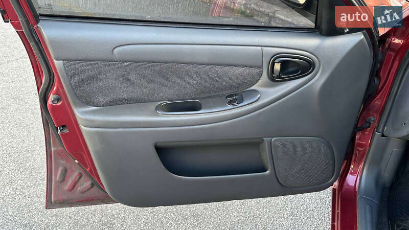 Седан ЗАЗ Sens 2017 в Запорожье