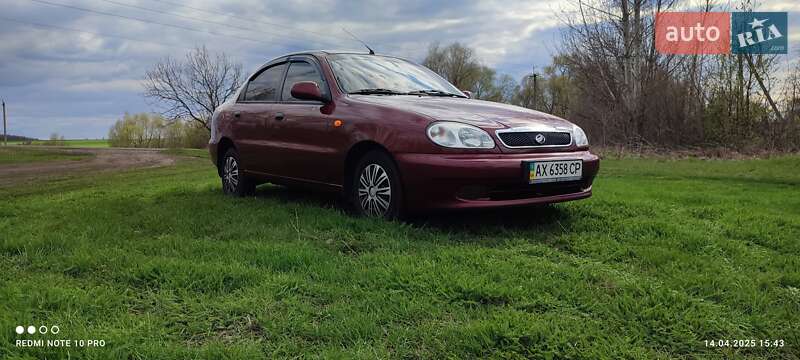 Седан ЗАЗ Sens 2012 в Великом Бурлуке