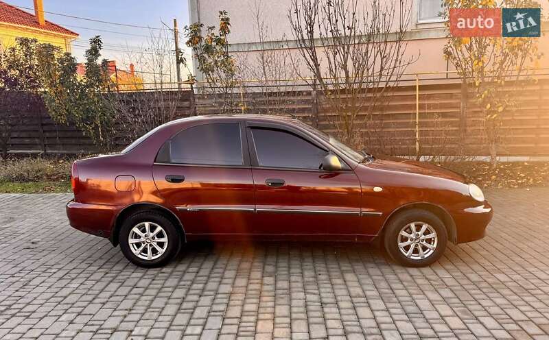 Седан ЗАЗ Sens 2010 в Одессе