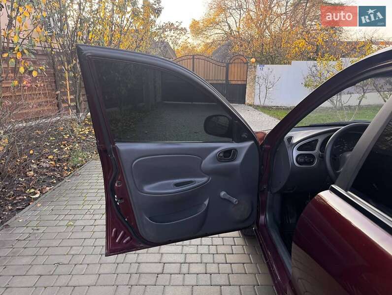 Седан ЗАЗ Sens 2010 в Одессе