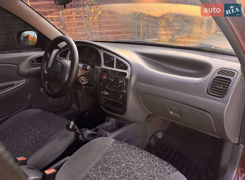 Седан ЗАЗ Sens 2010 в Одессе