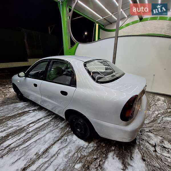 Седан ЗАЗ Sens 2013 в Старой Синяве