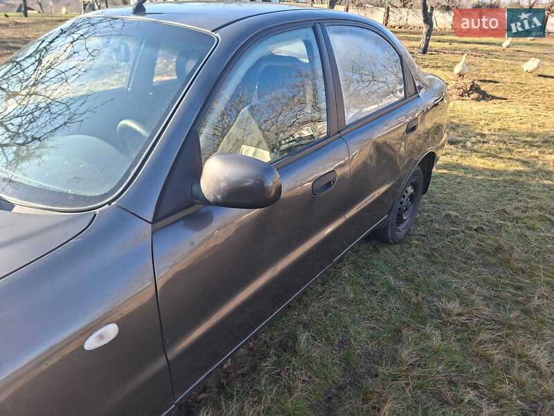 Седан ЗАЗ Sens 2012 в Гайвороне фото 5 Седан ЗАЗ Sens 2012 в Гайвороне