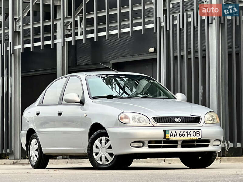 Седан ЗАЗ Sens 2013 в Киеве