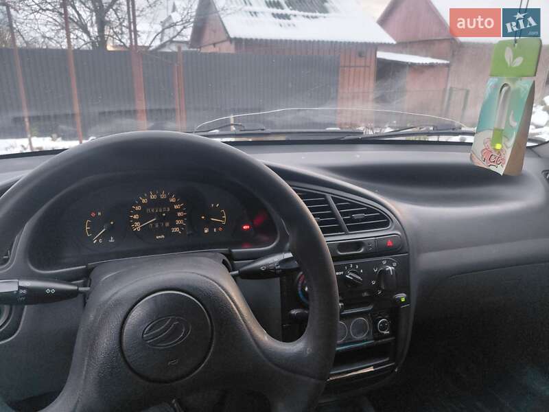 Седан ЗАЗ Sens 2013 в Надворной