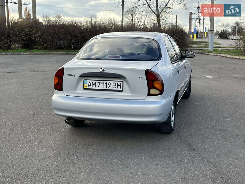 Седан ЗАЗ Sens 2013 в Кривом Роге