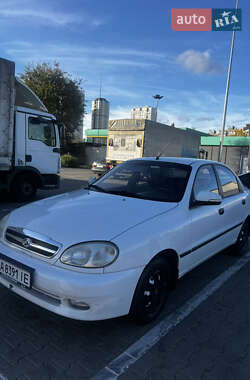 Седан ЗАЗ Sens 2015 в Киеве