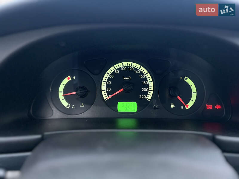 Седан ЗАЗ Sens 2014 в Николаеве