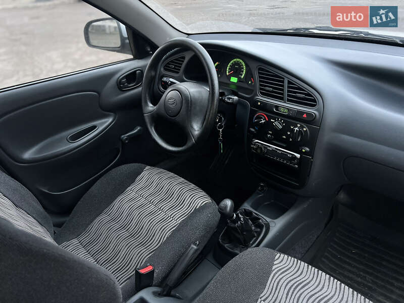 Седан ЗАЗ Sens 2014 в Николаеве