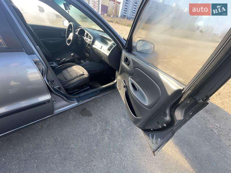 Седан ЗАЗ Sens 2009 в Николаеве