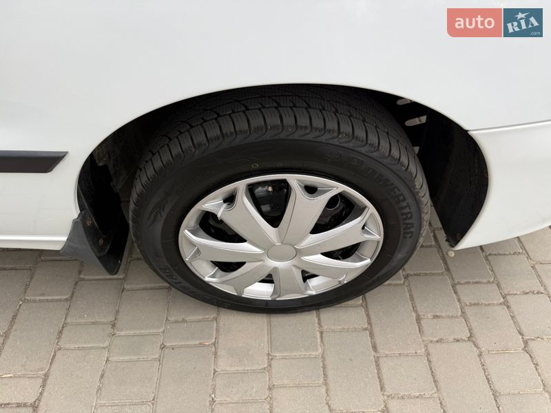 Седан ЗАЗ Sens 2015 в Могилев-Подольске