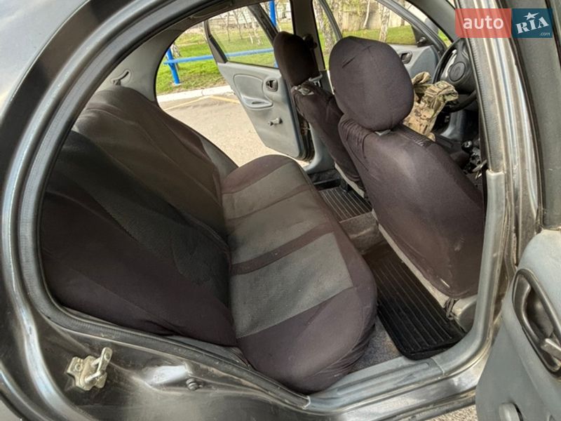 Седан ЗАЗ Sens 2011 в Синельниково