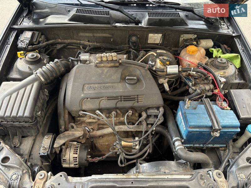 Седан ЗАЗ Sens 2011 в Синельниково