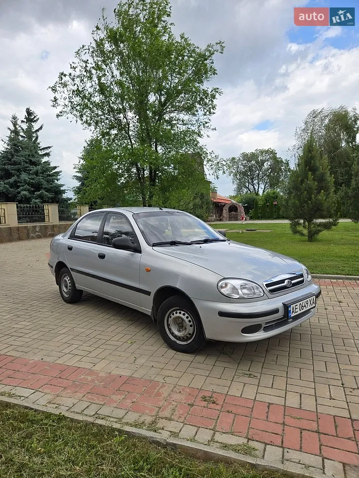 2012 Ford Fiesta - мініатюра 31