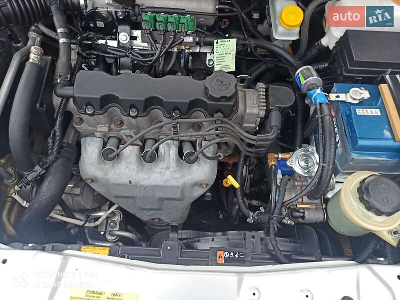 Хэтчбек ЗАЗ Vida 2015 в Ахтырке фото 5 Хэтчбек ЗАЗ Vida 2015 в Ахтырке