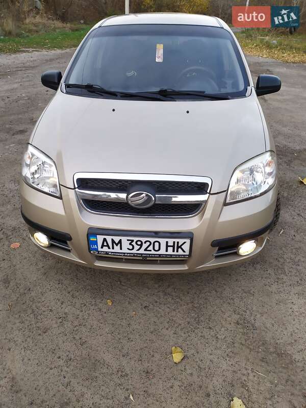 ЗАЗ Vida 2013