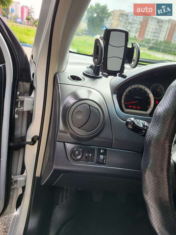 Седан ЗАЗ Vida 2014 в Киеве фото 15 Седан ЗАЗ Vida 2014 в Киеве