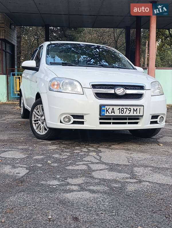 Седан ЗАЗ Vida 2013 в Первомайську