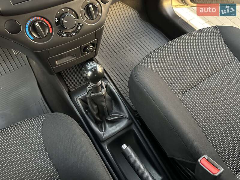 Хэтчбек ЗАЗ Vida 2012 в Одессе