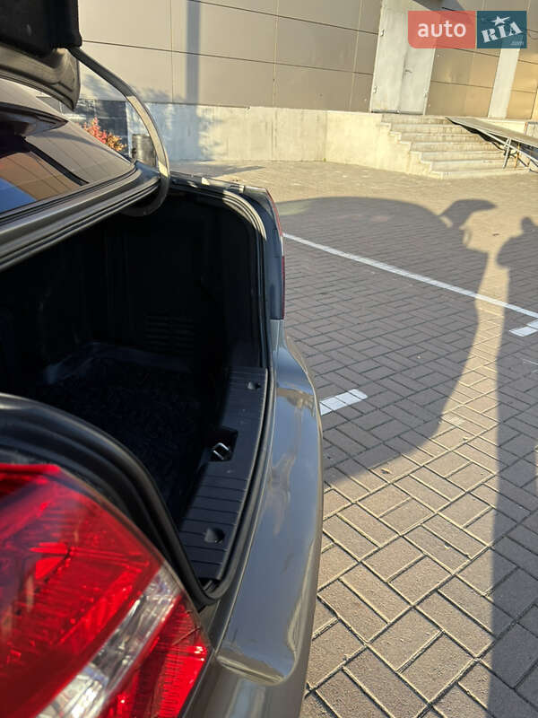 Седан ЗАЗ Vida 2012 в Киеве