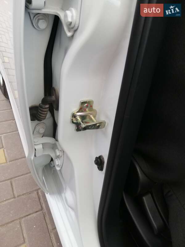 Седан ЗАЗ Vida 2013 в Запорожье фото 15 Седан ЗАЗ Vida 2013 в Запорожье