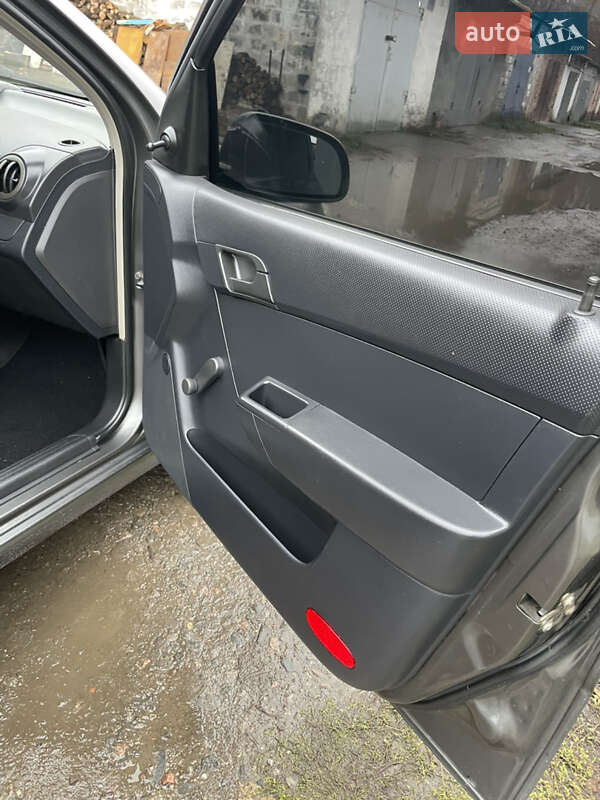 Седан ЗАЗ Vida 2012 в Желтых Водах