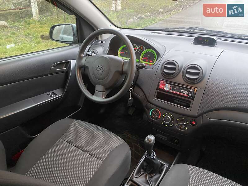 Хэтчбек ЗАЗ Vida 2013 в Киеве фото 45 Хэтчбек ЗАЗ Vida 2013 в Киеве