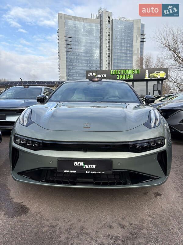 Позашляховик / Кросовер Zeekr 001 2024 в Києві