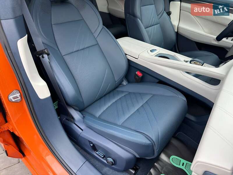 Внедорожник / Кроссовер Zeekr 001 2024 в Ивано-Франковске