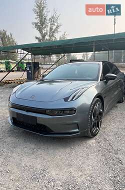 Внедорожник / Кроссовер Zeekr 001 2022 в 