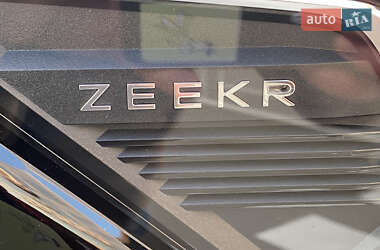 Внедорожник / Кроссовер Zeekr 001 2024 в 