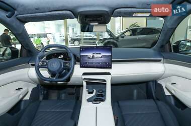Внедорожник / Кроссовер Zeekr 001 2025 в 